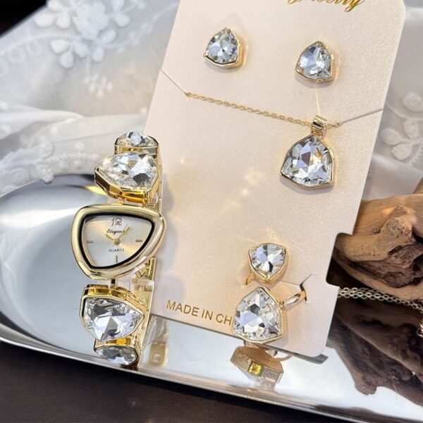 [Four-Piece Set] Women's Bracelet and Watch Set with Irregular Large Gemstone, Niche Design, Light Luxury, Fashionable High-End Watch