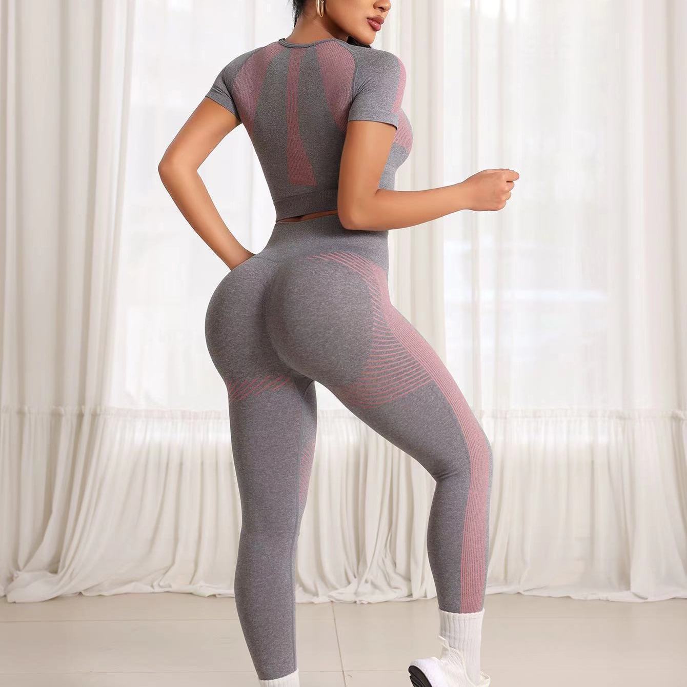 Peach Hip Lift High Elastic Tight Yoga Suit Two-Piece Sportswear Fashion Casual Short Sleeve Nine-Point Pants - Image 3